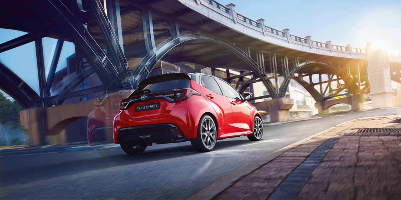 Yaris_Hybrid3