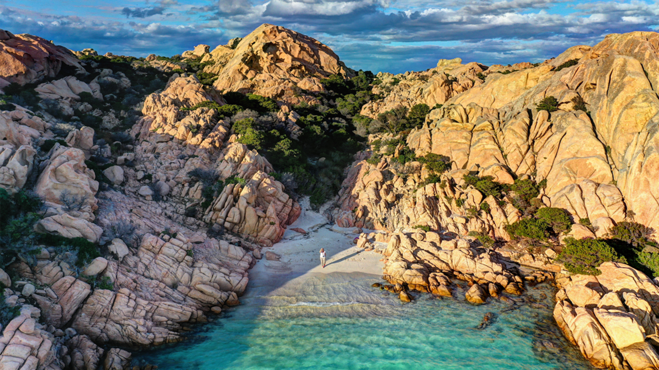 summer-holiday-visual-spiaggia-sardegna