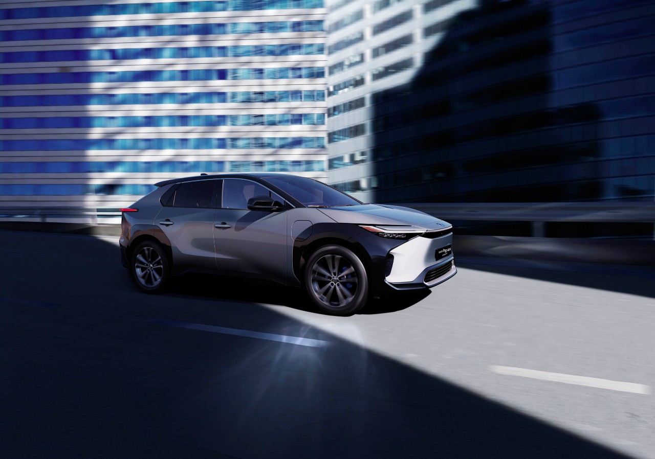Gewerbeleasing für den neuen vollelektrischen Toyota bZ4X