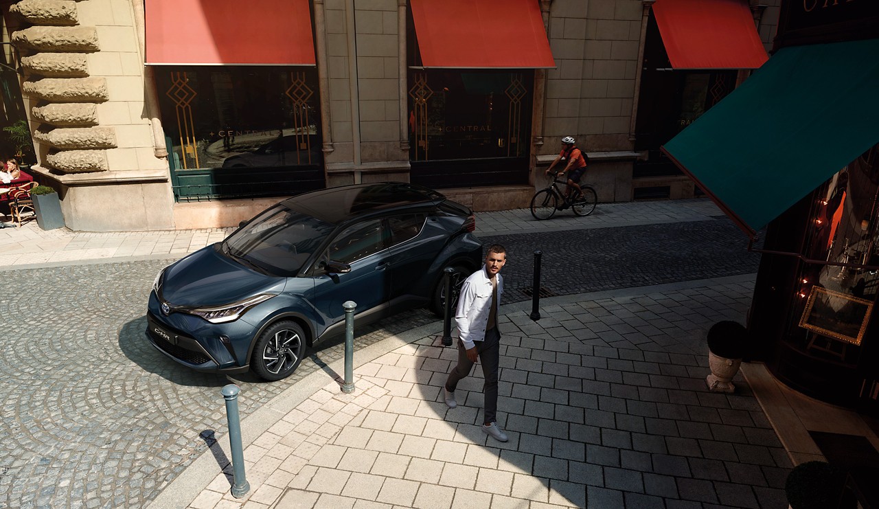 c-hr-ultimate-02